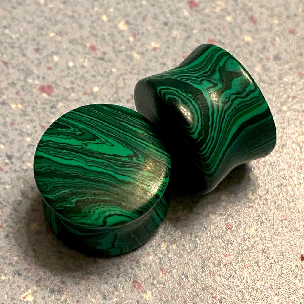 Malachite Stone Ear Saddle Plugs